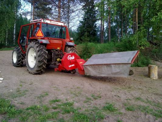 fiiu ja ylö
70-90 ja ylö -LN185
Avainsanat: fiatagri 70-90 ylö ln185