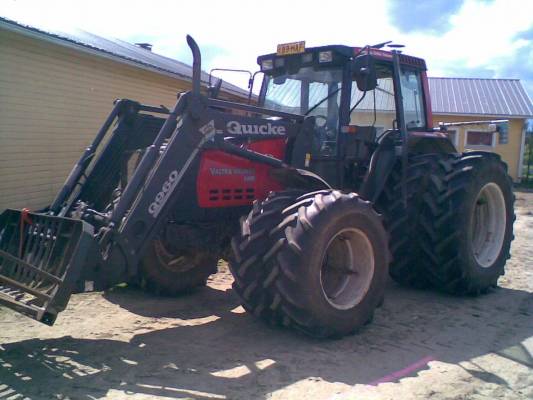 Valtra Valmet 6400
Avainsanat: valmet valtra 6400