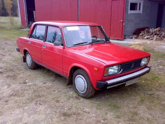 Lada 2105
Hieno Lada 2105
Avainsanat: lada 2105