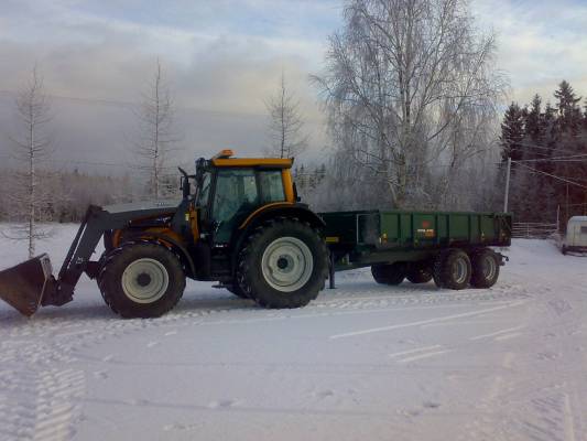 N 141 ja Palms 1500
Maan ajo yksikkö
