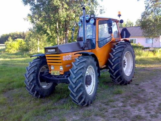 vallu
keltuainen
Avainsanat: valmet 802 turbo