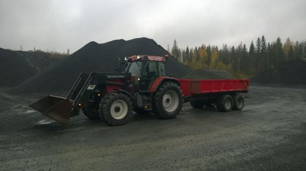 case mx110 ert14t ja 19.32t mursketta kyyvissä
