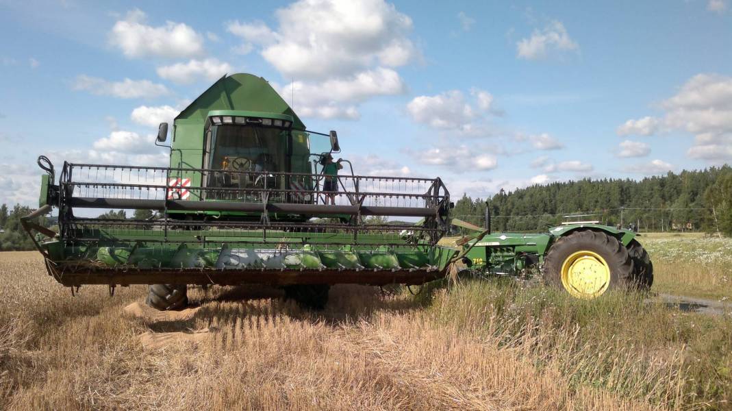 John deere cts
Syysvehnää  nurin cts:llä
Avainsanat: john deere