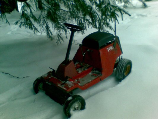 Toro
Toro -80 luvulta ehkä jos ootte toista mieltä niin sanokaa.
Avainsanat: toro 126cc