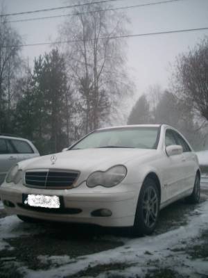 Mersuni
Mersedess Benz 200 tdi 
Avainsanat: rutbo diesel turbo mersu