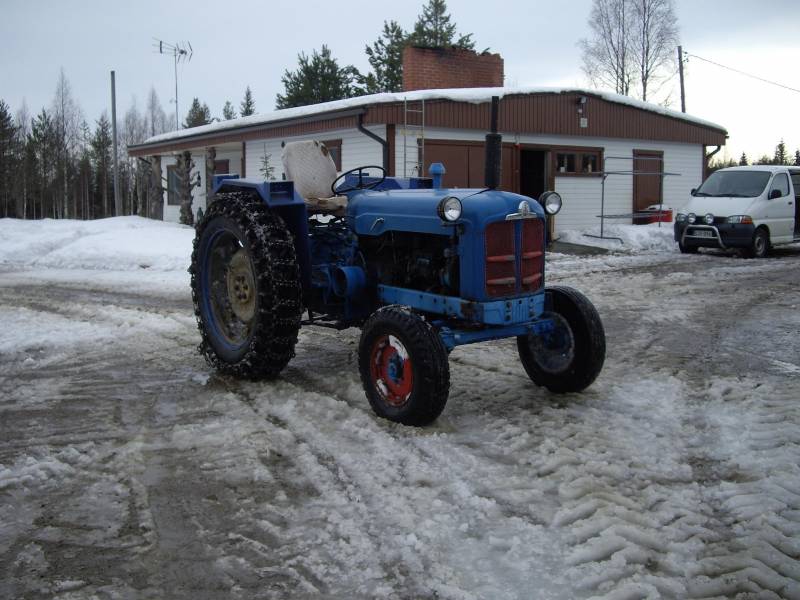 Super Major
Talon "uusin" tulokas
Avainsanat: ford super major