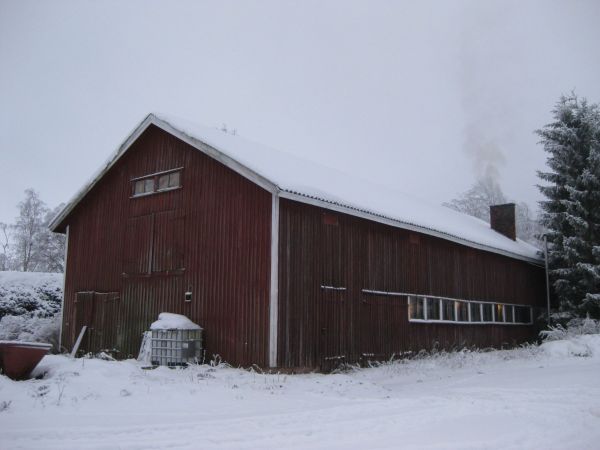 muunnoksen edessä
kuva 2. kun tuuli puhalsi sopivasti lakki pyöri sisälläkin päässä.
Avainsanat: remontti