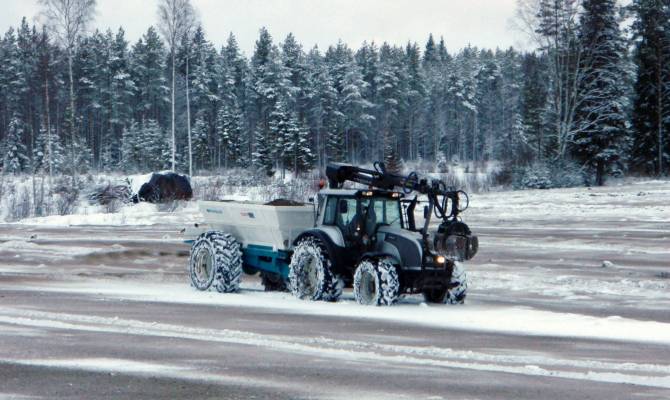 Kalkitusta
T170 kalkitukselta, ja pyydän anteeksi että lamppu pimeänä :D
Avainsanat: T170