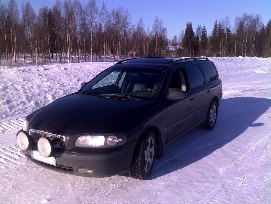 volle
tuli vaihettua auto vähän tuoreempaan
Avainsanat: volvo v70