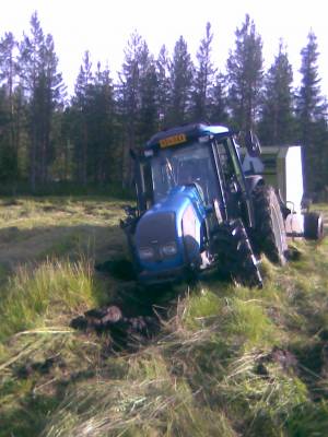 valtra a95 claassin paska .
oli vähä pehmosta
Avainsanat: valtra