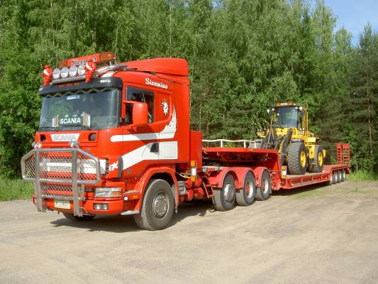 Scania 144G
Maanrakennus Siveniuksen lavetti
Avainsanat: sivenius scania