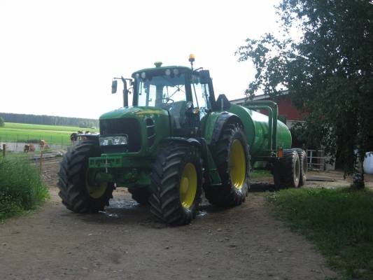 john deere 7530 ja 13 kuution matti
