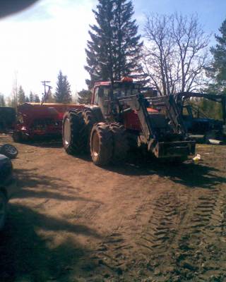 valtra 8550+väder400
meijän kylvö yksikkö
Avainsanat: valtra