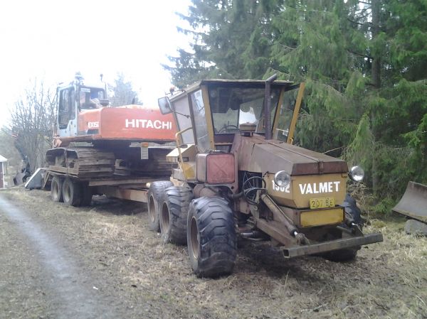 Valmet 1502
tuollane vallu löytyy tutulta..
Avainsanat: valmet 1502