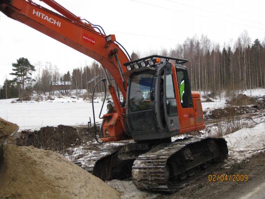 Hitachi 135 -07
