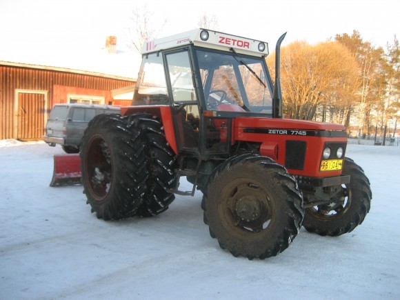 zetor 7745
zetor 7745
Avainsanat: zetor