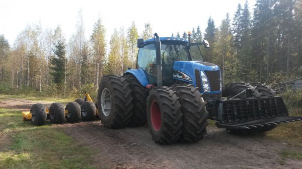 NH TG230
Ei paljo jyrsin ahista
Avainsanat: NewHolland turve suo turvesuo neva