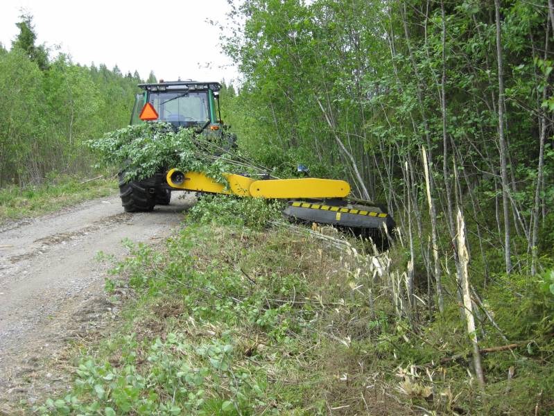 Rankempaa raivausta
Avainsanat: optimal valtra