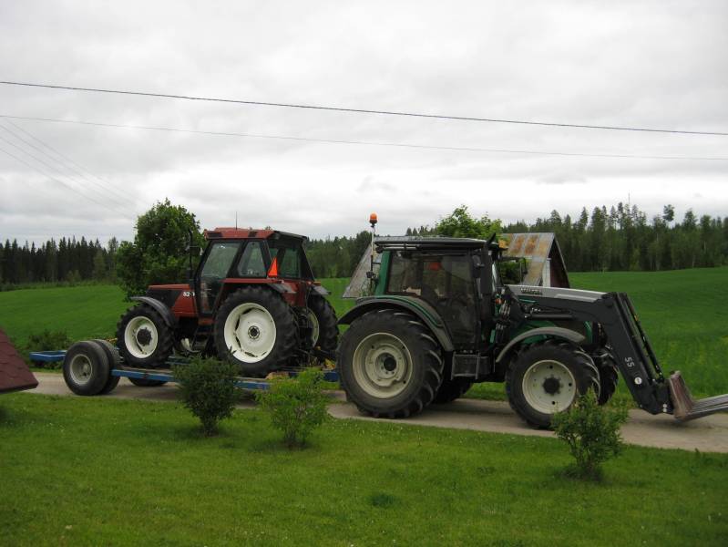 Sähköt katos
Valtra N141 ht,SVC ohjaamolla ja Fiat 82-94
Avainsanat: 141 82-94