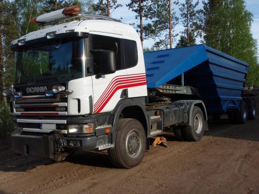 Scania 124 4x4 + Sorastuskärry
