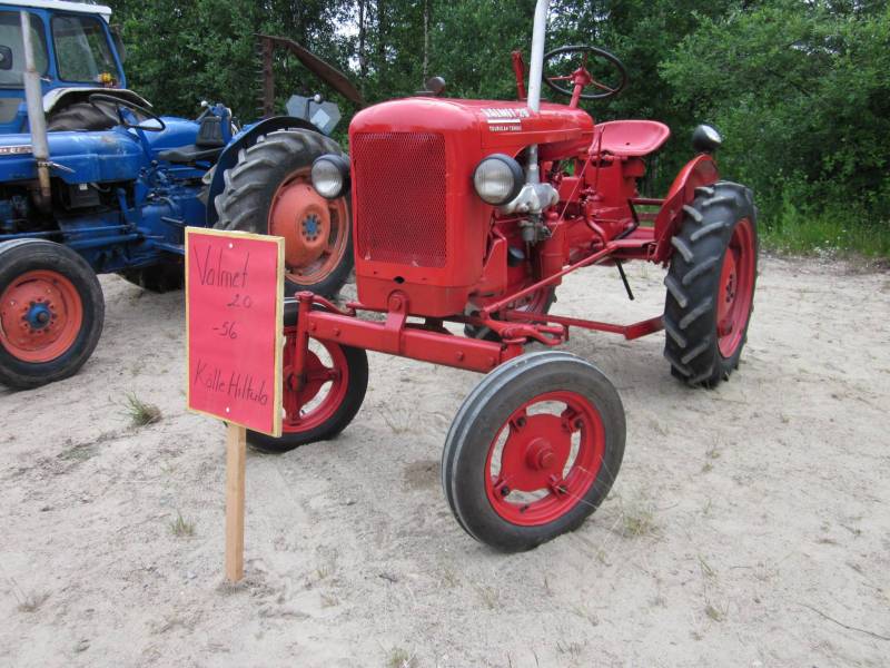 Valmet 20
Oijärven traktorinäyttely 2011
