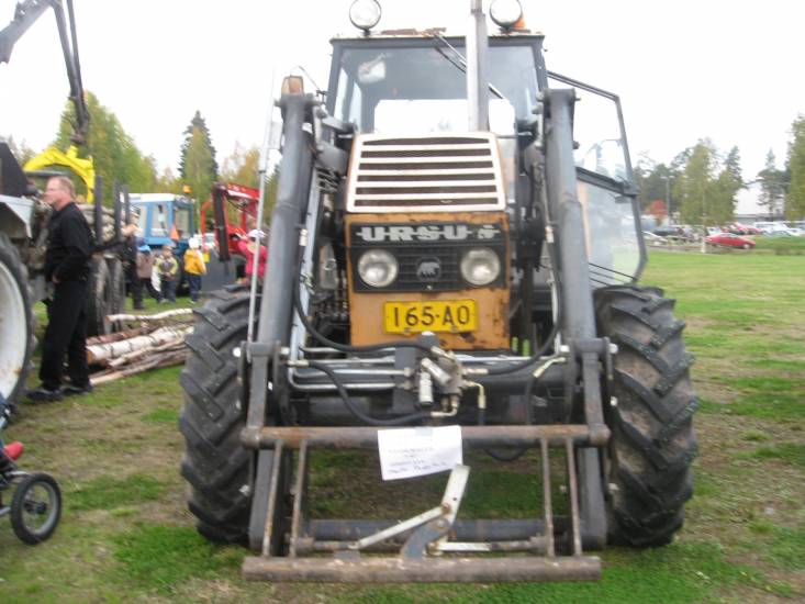 Ursus
Haukiputaan traktorinäyttely
