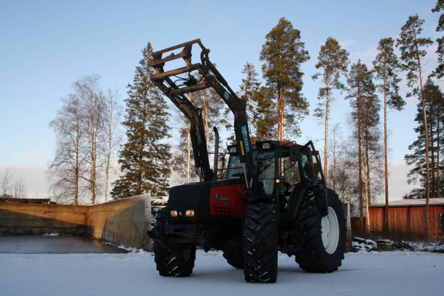 Valmet 8200
talon uusin hankinta Valmet 8200 vm -96 ja mittaris 12053h
Avainsanat: valmet 8200