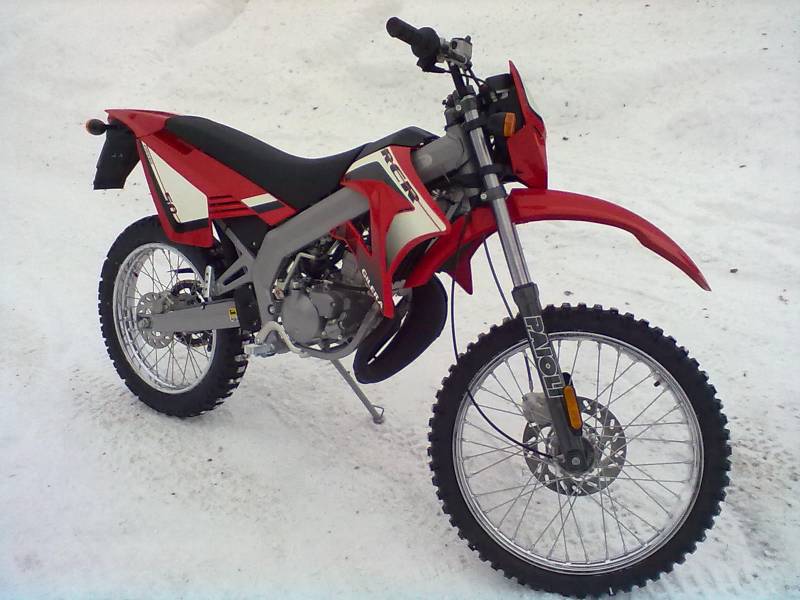  Gilera RCR
uus Gilera rcr
Avainsanat: gilera