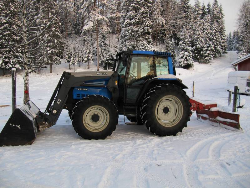 Valtra 6550
tommonen tuli
Avainsanat: Valtra 6550