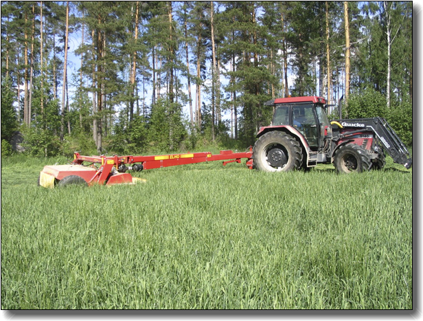 Niittoo Casella
Meiti entine Case IH 5140.
