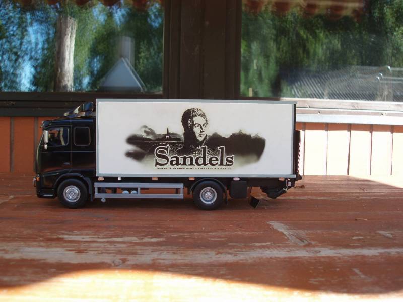 Sandels volvo
Avainsanat: Santtu