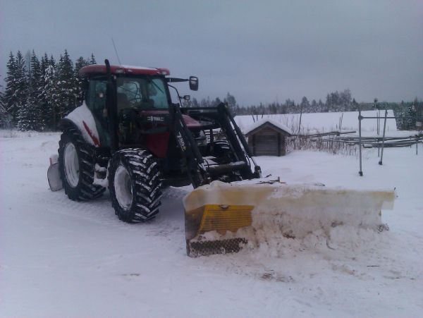 lumitöitä
CASEih mxu125+alueaura+TR250
Avainsanat: case /Tr