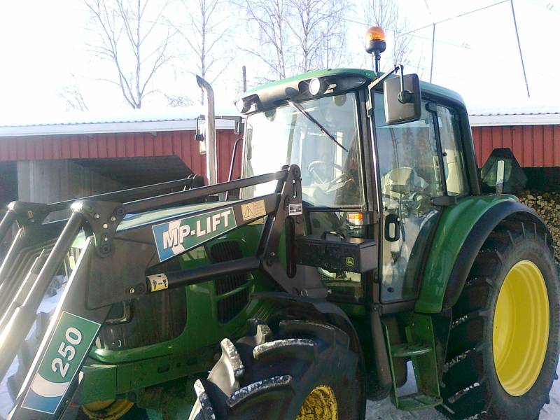 John Deere 6230
