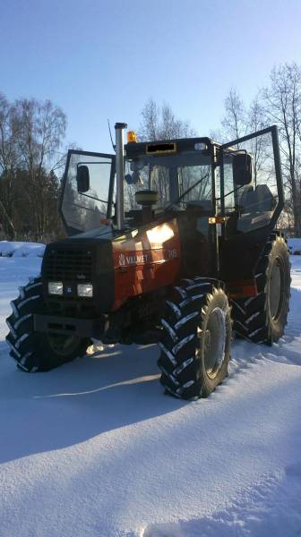 Valmet 705
Avainsanat: Valmet 705