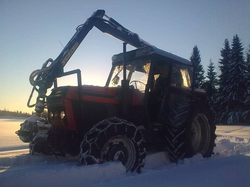 finn ursus 914
Toissa talvena uria polkemassa:D
