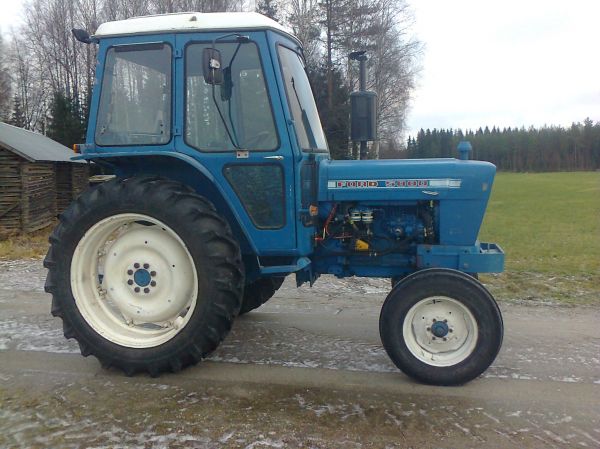 Ford 5000
Tuli ostettua viistonninen jossa on Q ohjaamo.
Avainsanat: ford 5000