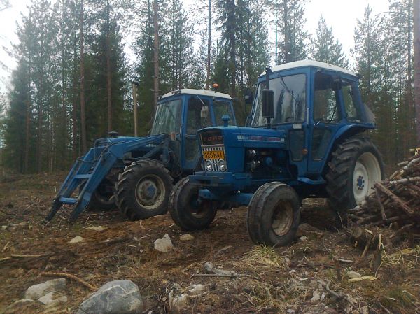 Ford 5000 ja 7610
valinnan vaikeus
Avainsanat: ford