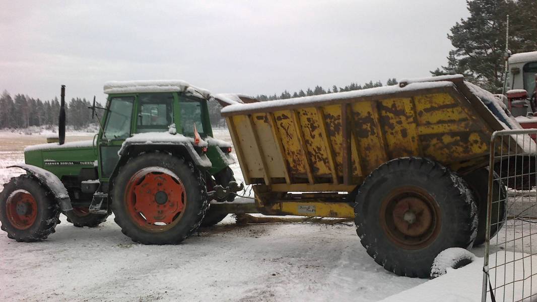 Fendt 309 Turbomatik
Fentti & dumpperikärry
