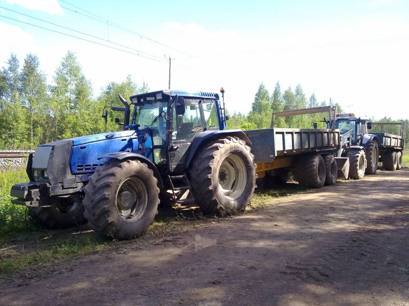 maanajoa
8950+multiva trm180
t170+multiva trm180 traffic
Avainsanat: valtra t170 8950 multiva trm180