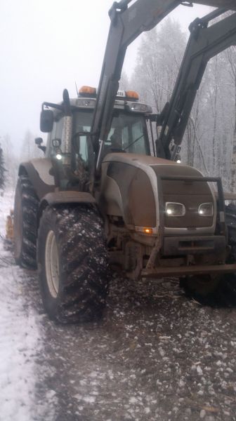 tienpohjan jyrsintää
t170 ja meri crushers
Avainsanat: meri crushers valtra t170