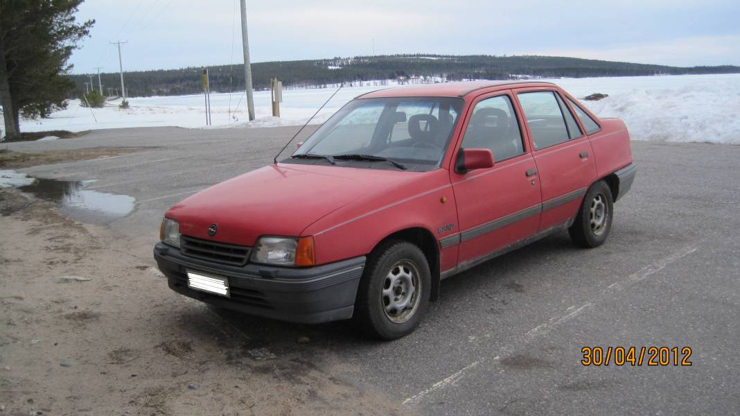 opel kadet 1.6I beauty vuosimalli 1991
Tämmöinen peli!
