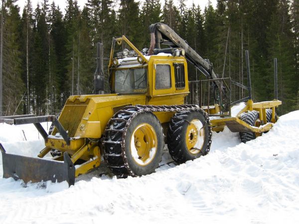 Vekotin
Tämmönen sattu silmään, onkohan kellään tietoa että mikä peli
