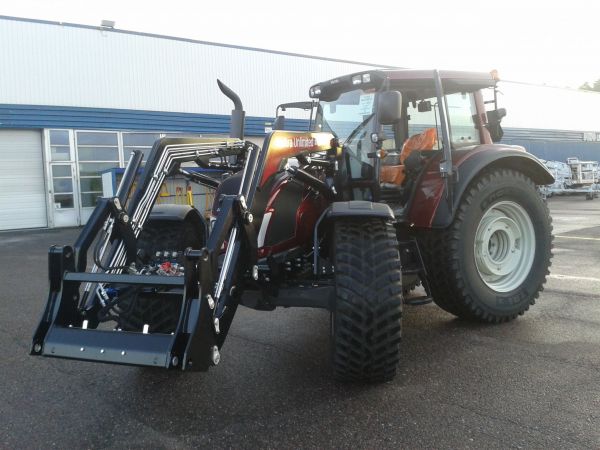 Valtra NX163D & James 3550KL
