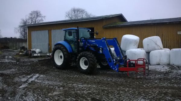 Nyykkäri
NH T5.95
Avainsanat: new holland