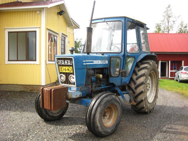 Ford 6600
Kakkosraktori.
Avainsanat: Ford 6600