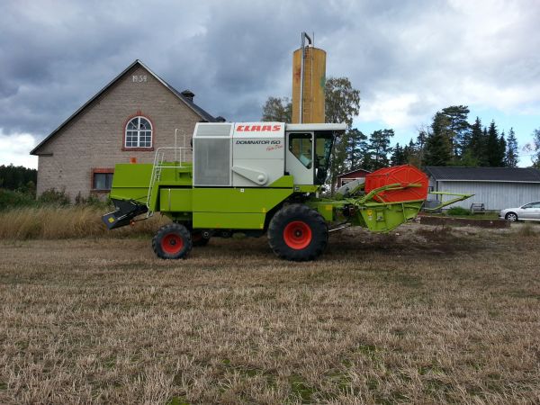 domanaattori
claas dominator 150
Avainsanat: claas dominator 150