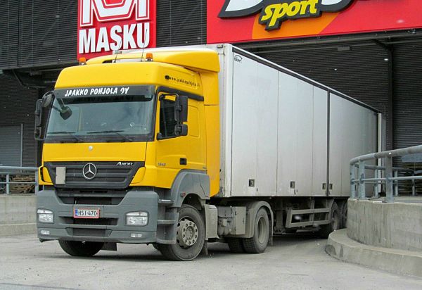 Mercedes-Benz  Axor 1840 LS
Jaakko Pohjola Oy
      Pälkäne
Avainsanat: Mercedes-Benz  Axor Pohjola