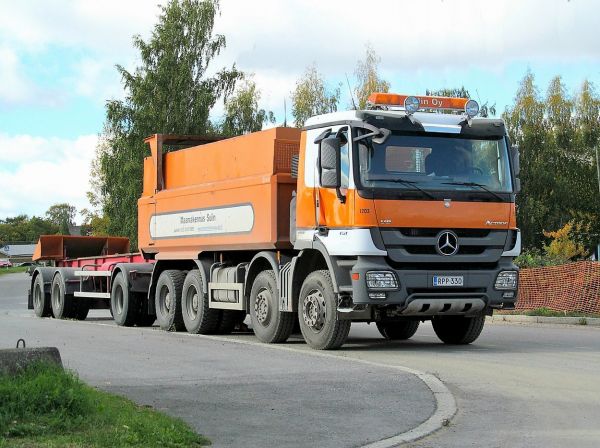 Mercedes-Benz Actros 4151
Maanrakennus Sulin Oy
        Tampere
Avainsanat: Mercedes-Benz Actros Sulin