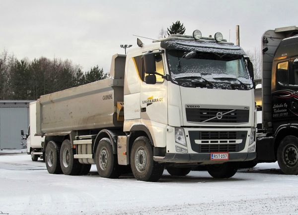 Volvo FH 540
Ilmari Kaura Oy
   Valkeakoski
Avainsanat: Volvo Kaura