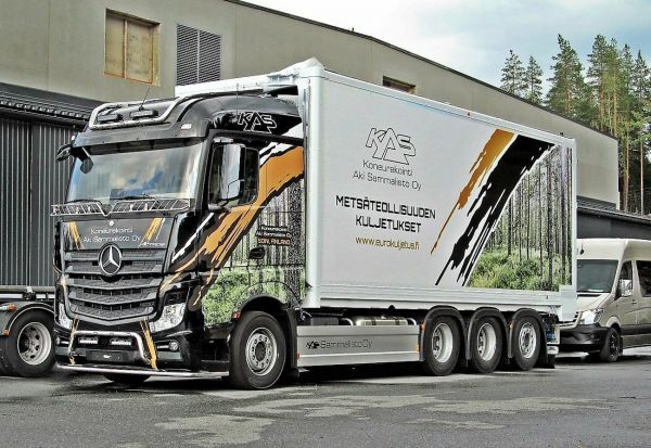 Mercedes-Benz Actros
Aki Sammalisto Oy
Avainsanat: Mercedes-Benz Actros Sammalisto